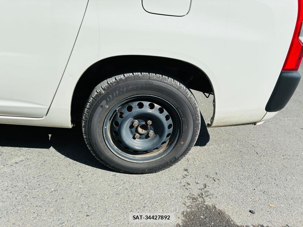 Toyota SUCCEED VAN 2019-07 8468812-30