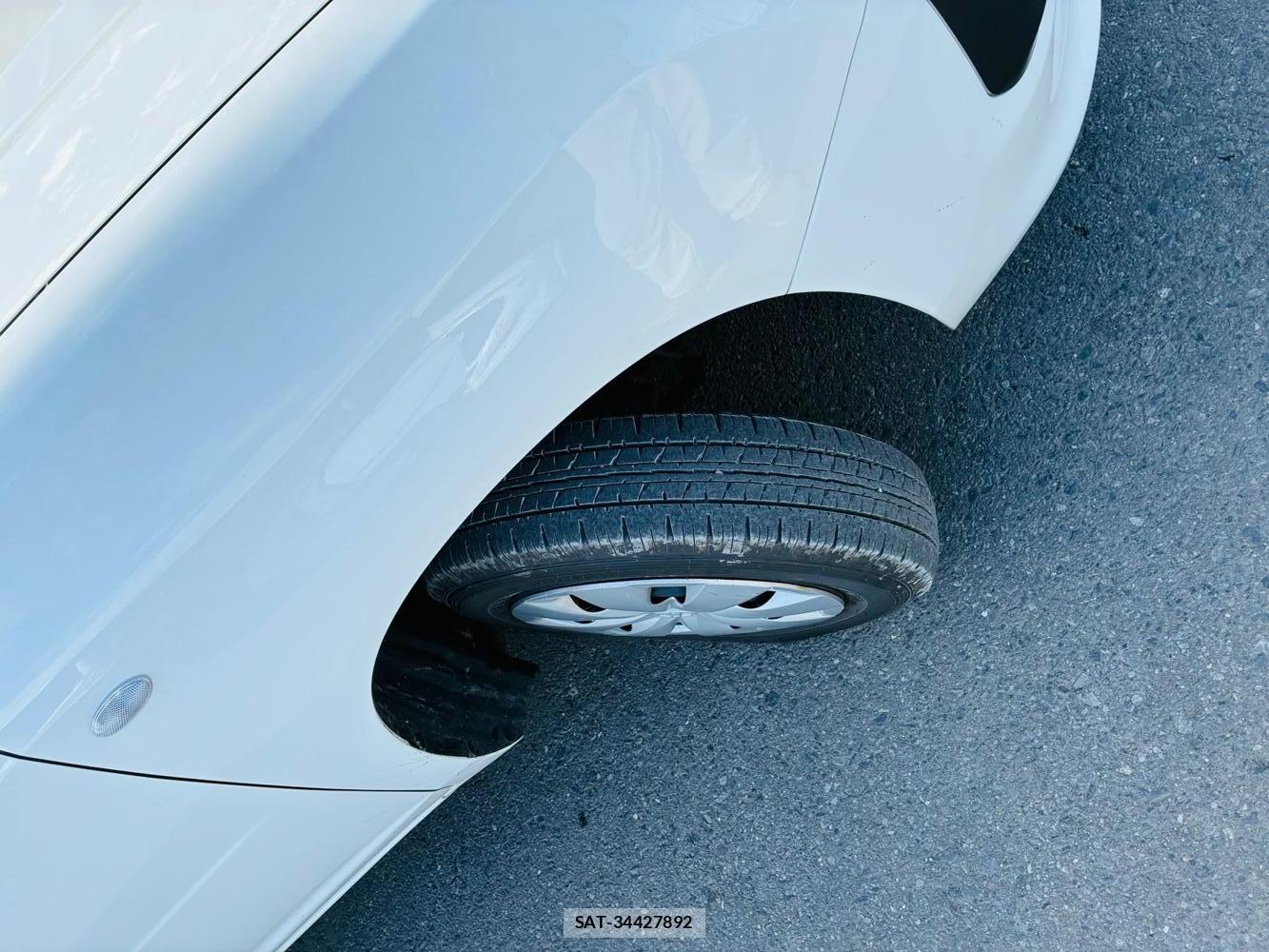 Toyota SUCCEED VAN 2019-07 8468812-32