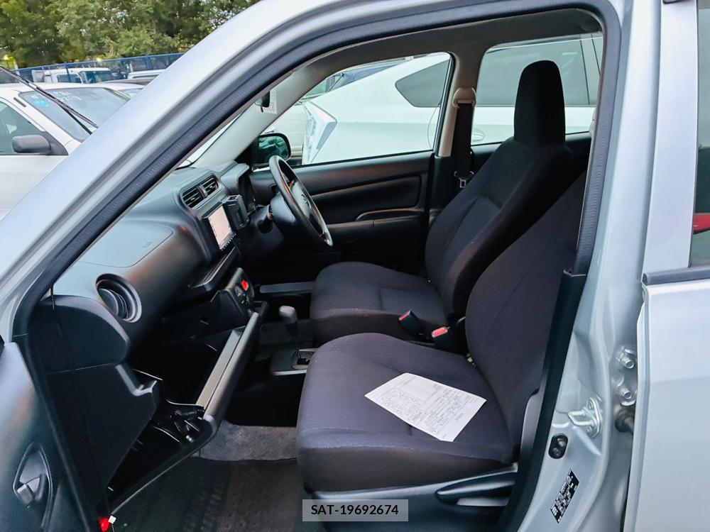 Toyota SUCCEED VAN 2019-08 8590885-9