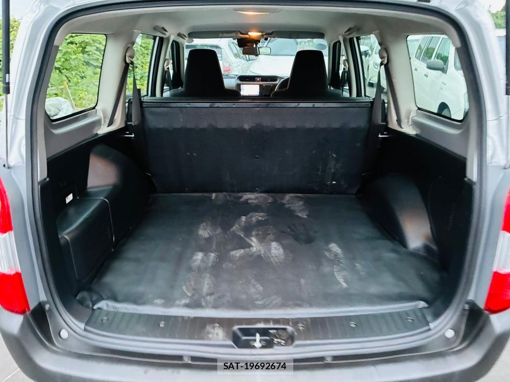 Toyota SUCCEED VAN 2019-08 8590885-24