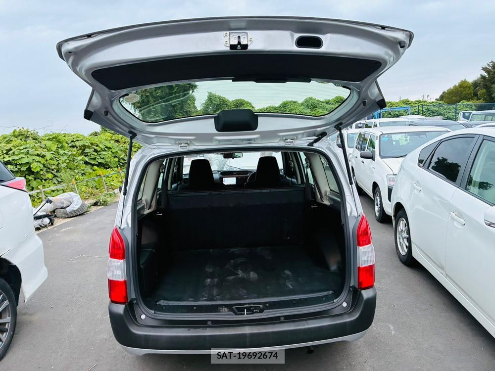 Toyota SUCCEED VAN 2019-08 8590885-25