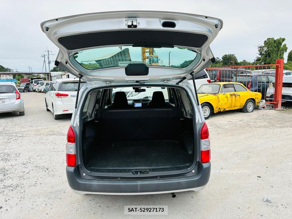 Toyota SUCCEED VAN 2019-07 8525389-26