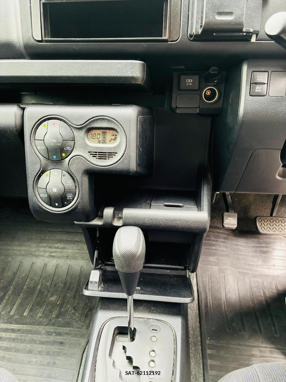 Toyota SUCCEED VAN 2019-08 8543897-20
