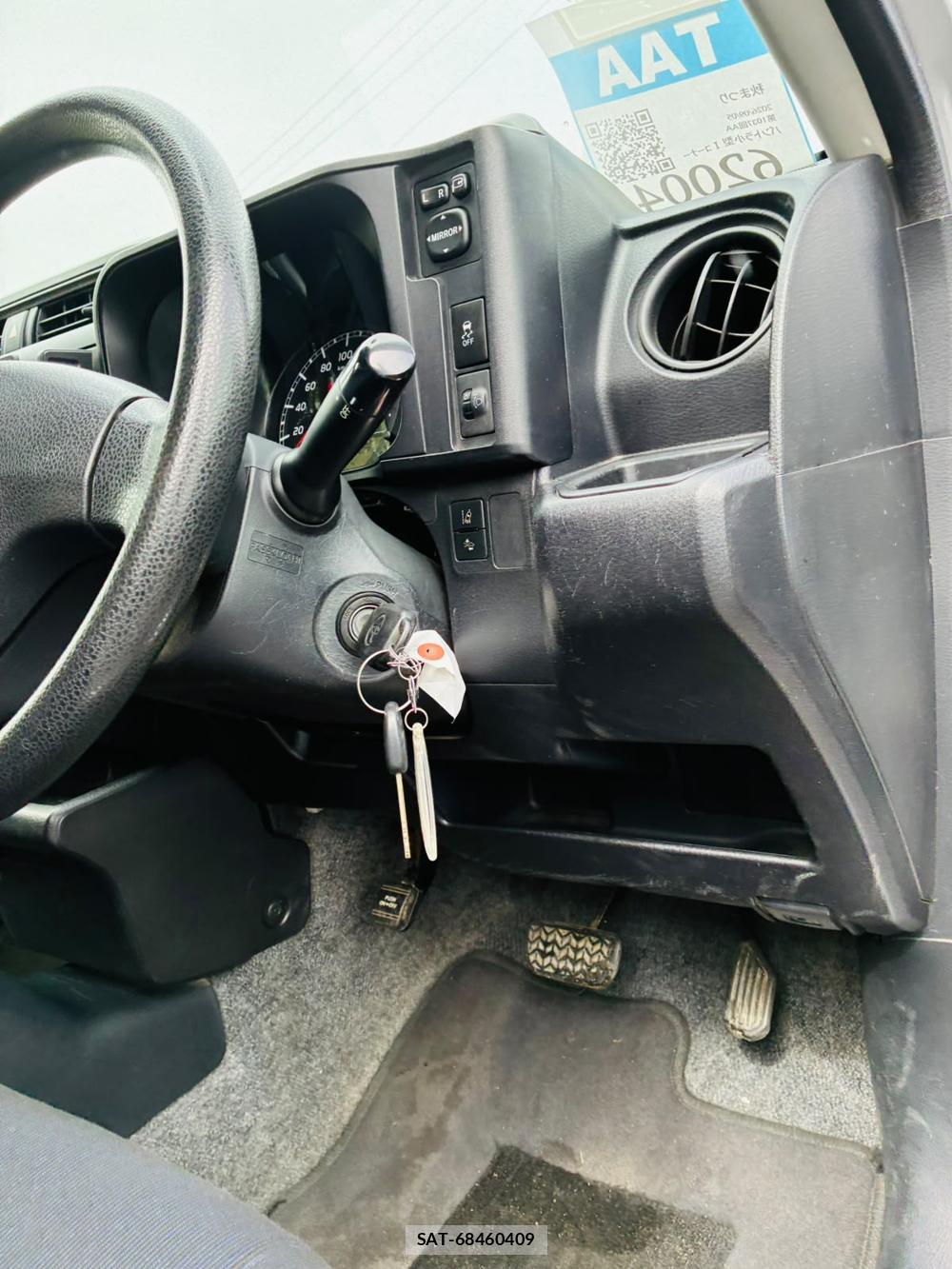 Toyota SUCCEED VAN 2019-02 8711595-16