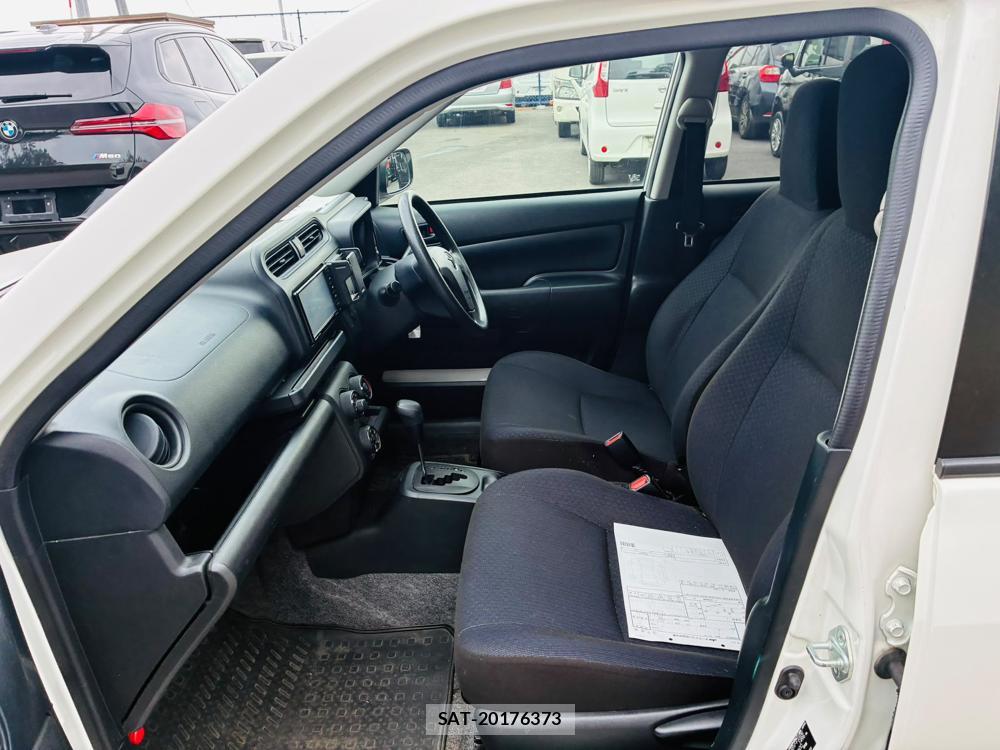 Toyota SUCCEED VAN 2020-05 8603286-10