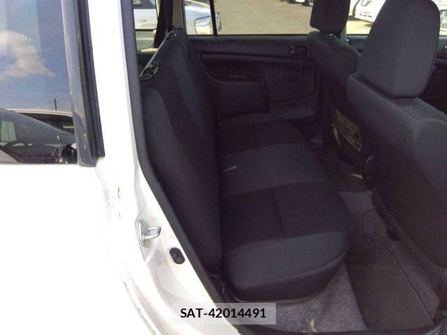 Toyota SUCCEED VAN 2017-03 928412-4