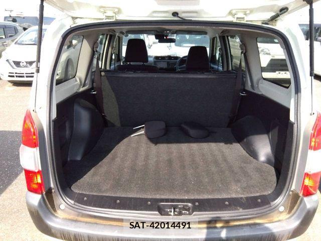 Toyota SUCCEED VAN 2017-03 928412-5