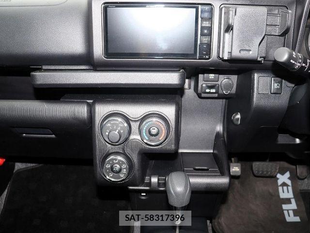 Toyota SUCCEED VAN 2019-01 1054700-15