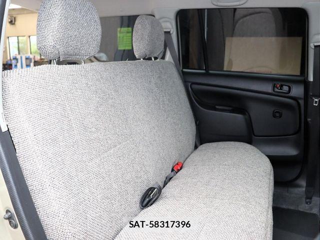 Toyota SUCCEED VAN 2019-01 1054700-5