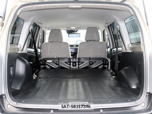 Toyota SUCCEED VAN 2019-01 1054700-8