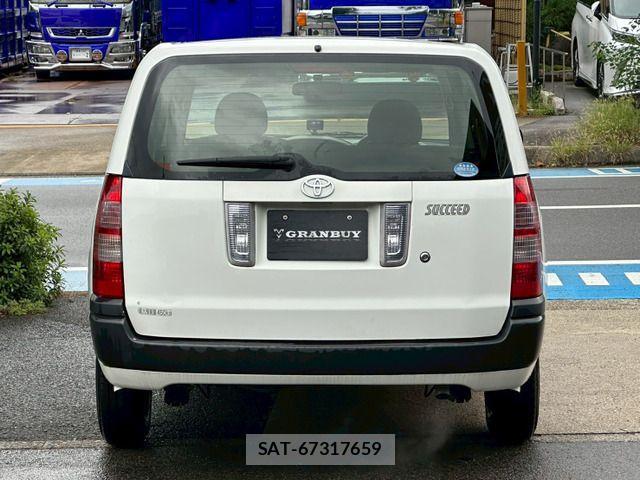 Toyota SUCCEED VAN 2014-08 1355884-12