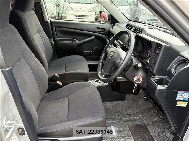 Toyota SUCCEED VAN 2015-02 4988243-16