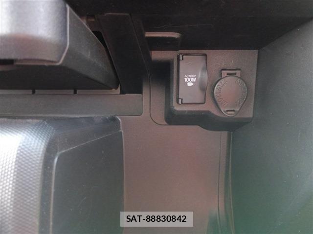 Toyota SUCCEED VAN 2016-03 5879902-11