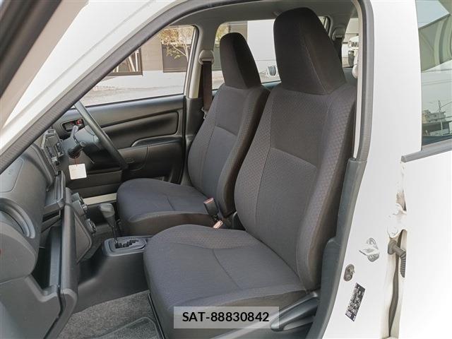 Toyota SUCCEED VAN 2016-03 5879902-6