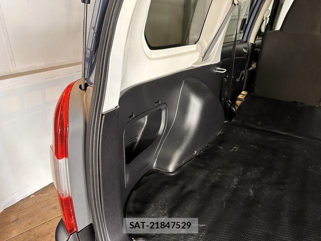 Toyota SUCCEED VAN 2016-12 5879900-13