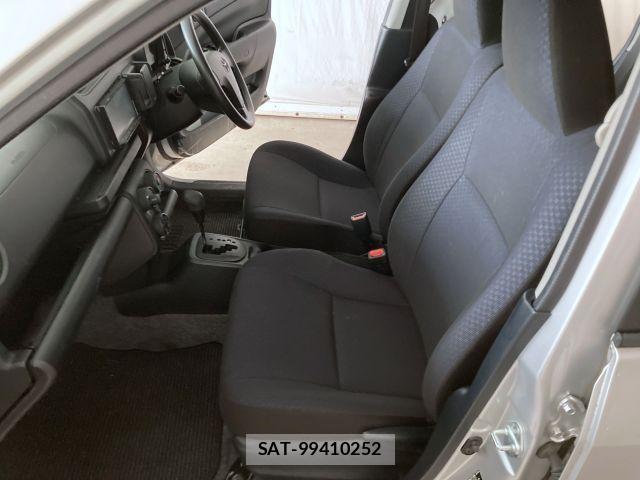 Toyota SUCCEED VAN 2019-04 6753450-11