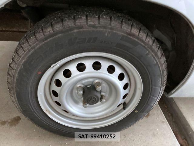 Toyota SUCCEED VAN 2019-04 6753450-8