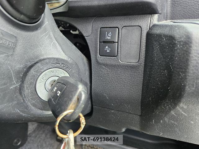 Toyota SUCCEED VAN 2017-05 7060927-25