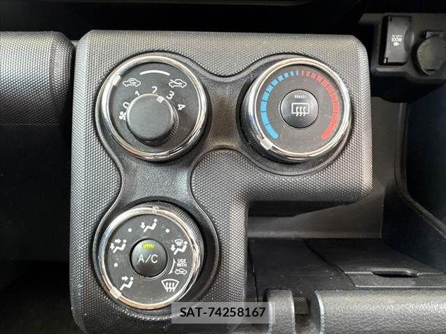 Toyota SUCCEED VAN 2017-09 7225673-24