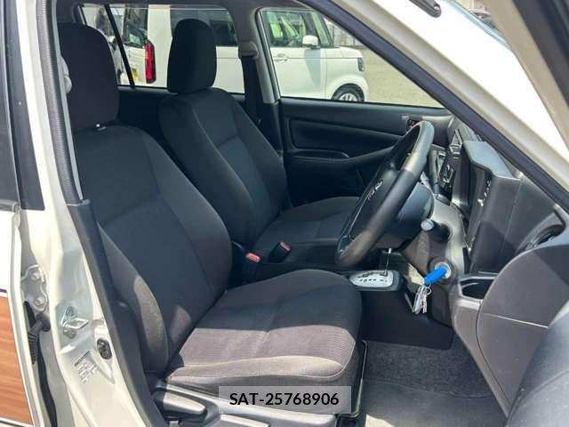Toyota SUCCEED VAN 2017-09 7225671-17