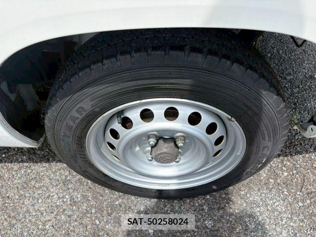 Toyota SUCCEED VAN 2017-03 7252462-10