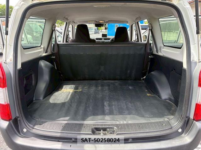 Toyota SUCCEED VAN 2017-03 7252462-25
