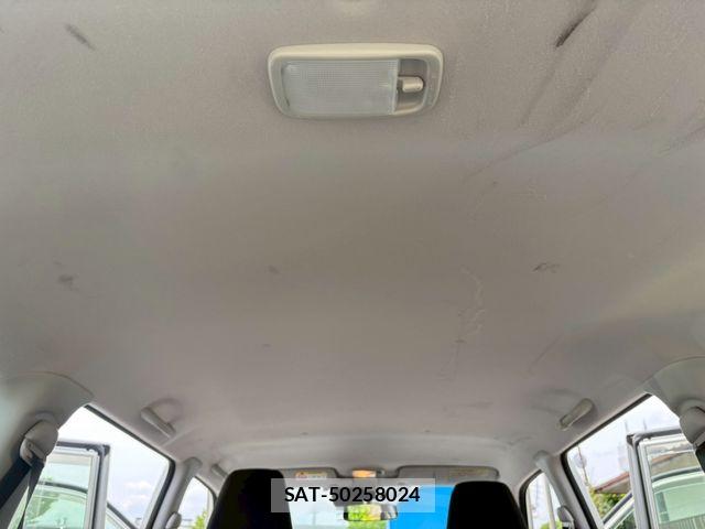 Toyota SUCCEED VAN 2017-03 7252462-26