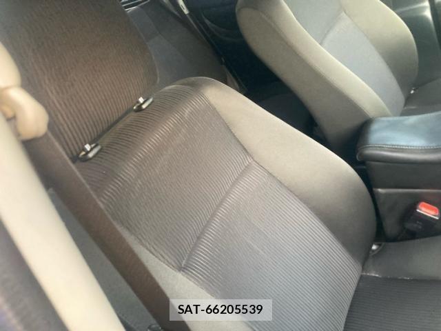 Toyota SUCCEED VAN 2017-06 7252461-13