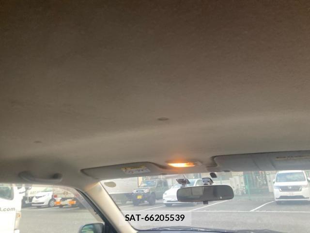 Toyota SUCCEED VAN 2017-06 7252461-21