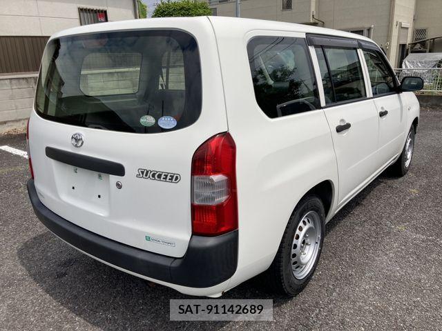 Toyota SUCCEED VAN 2017-08 7252458-2