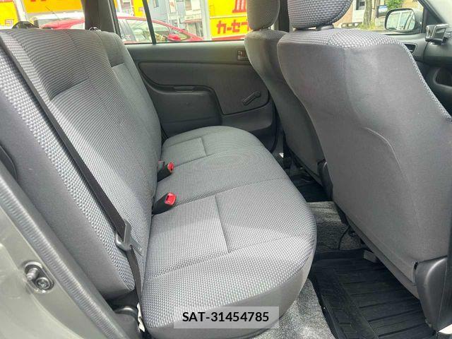 Toyota SUCCEED VAN 2013-10 7330410-12