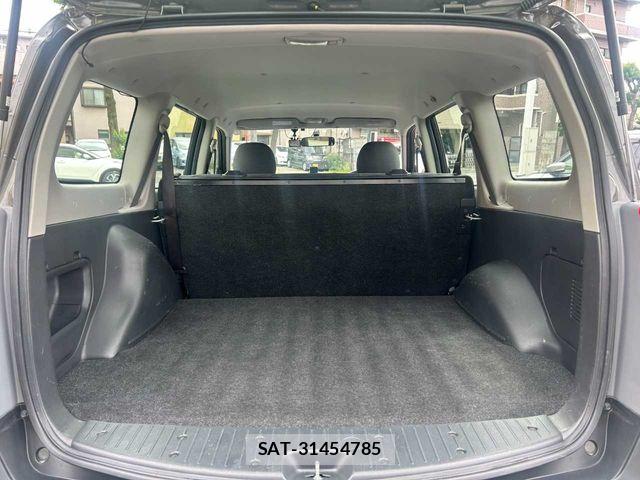 Toyota SUCCEED VAN 2013-10 7330410-15