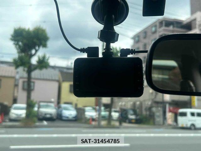 Toyota SUCCEED VAN 2013-10 7330410-8