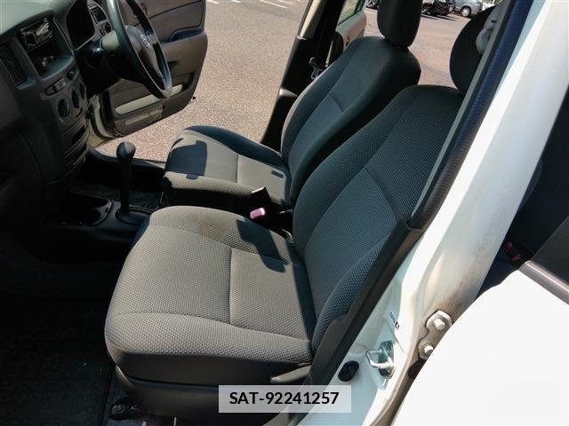Toyota SUCCEED VAN 2013-07 7789551-19