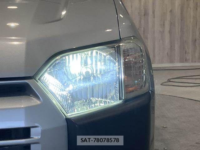 Toyota SUCCEED VAN 2018-05 7879760-9