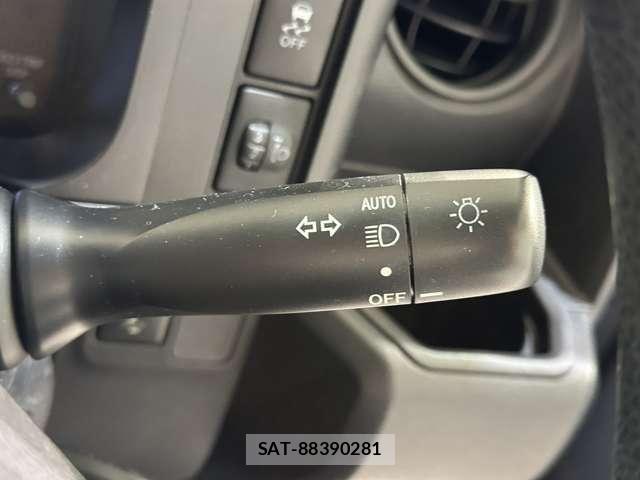 Toyota SUCCEED VAN 2020-03 7963957-11