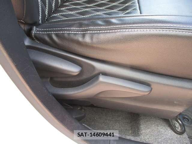 Toyota SUCCEED VAN 2017-11 8038544-16