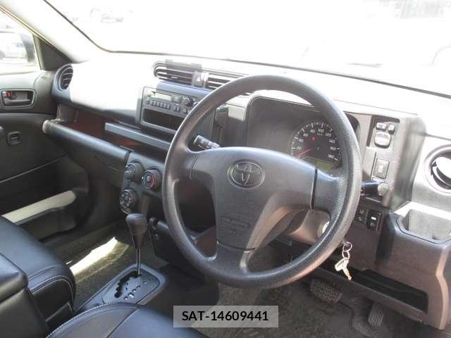 Toyota SUCCEED VAN 2017-11 8038544-3