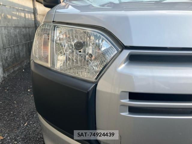 Toyota SUCCEED VAN 2014-09 8038550-3