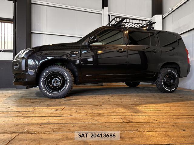 Toyota SUCCEED VAN 2017-04 8102123-10