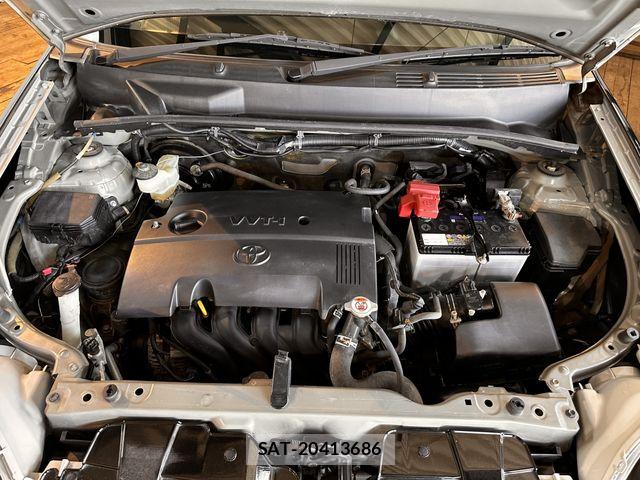 Toyota SUCCEED VAN 2017-04 8102123-24