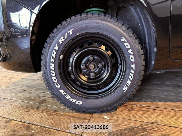 Toyota SUCCEED VAN 2017-04 8102123-5