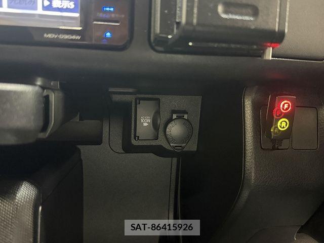 Toyota SUCCEED VAN 2018-07 8102124-16