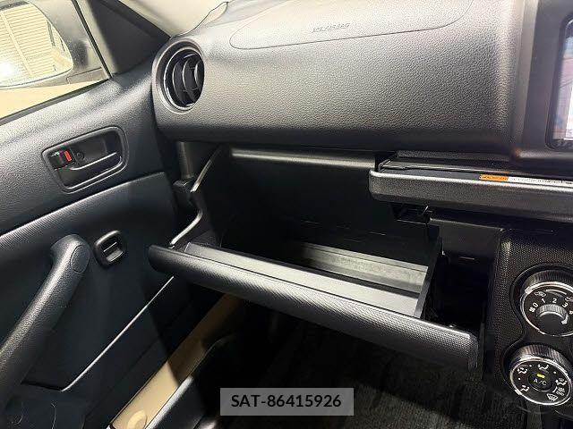 Toyota SUCCEED VAN 2018-07 8102124-18