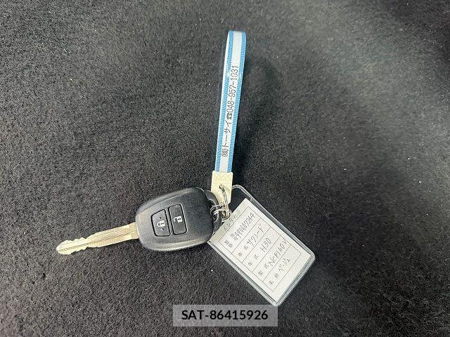Toyota SUCCEED VAN 2018-07 8102124-21