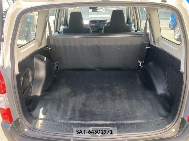 Toyota SUCCEED VAN 2019-05 8338058-10