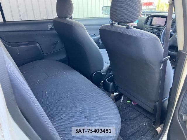 Toyota SUCCEED VAN 2004-03 8415202-9