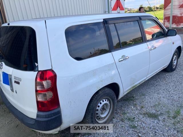 Toyota SUCCEED VAN 2004-03 8415202-3