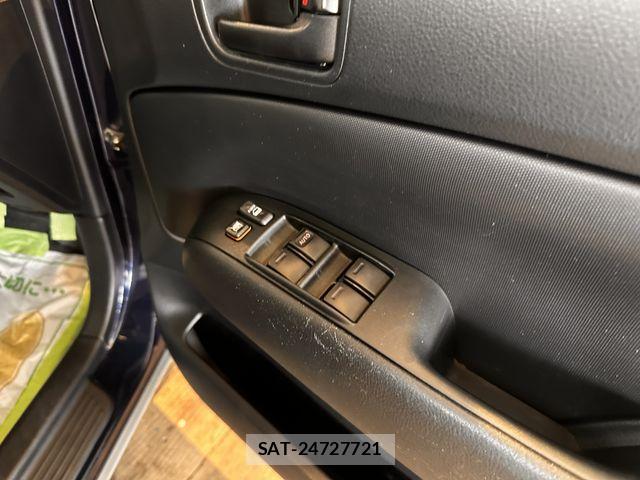 Toyota SUCCEED VAN 2017-06 8458548-17
