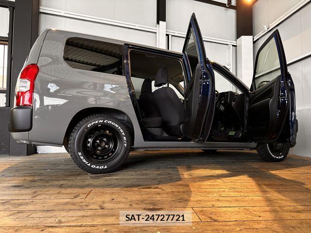 Toyota SUCCEED VAN 2017-06 8458548-23